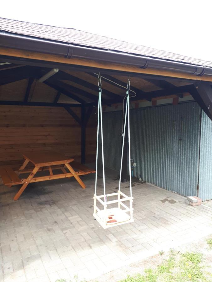 Pokoje Goscinne Kolorowa Nowecin Extérieur photo