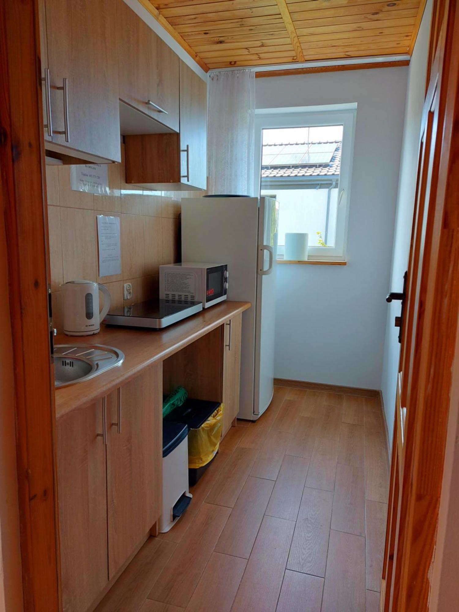 Pokoje Goscinne Kolorowa Nowecin Extérieur photo